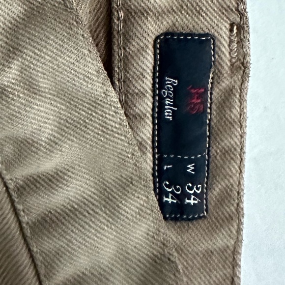 Armani Jeans - Picture 7 of 8